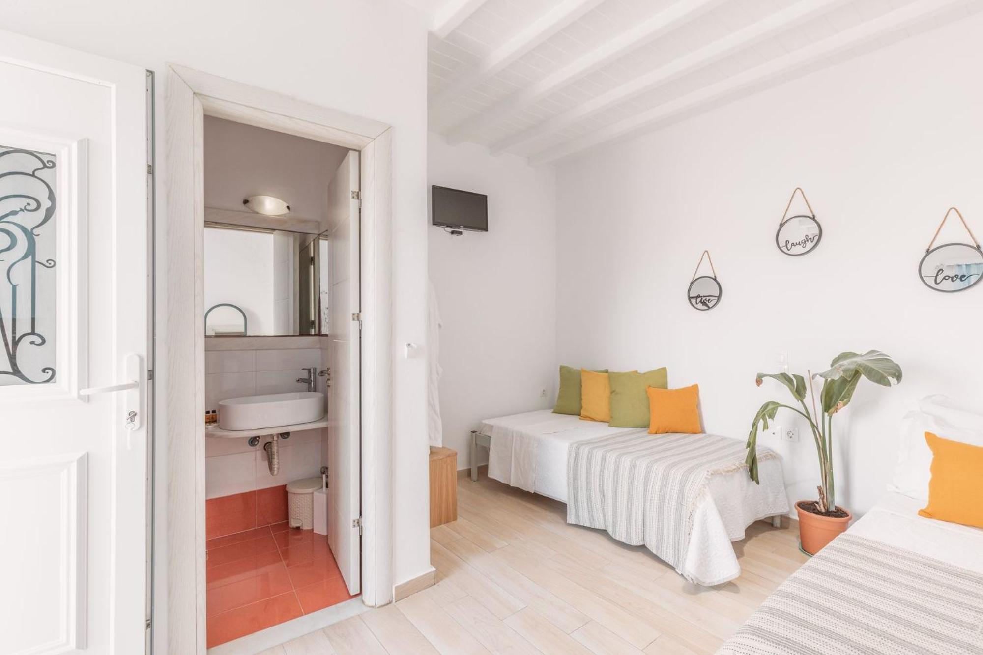 Dibellee Mykonos Studios Aparthotel