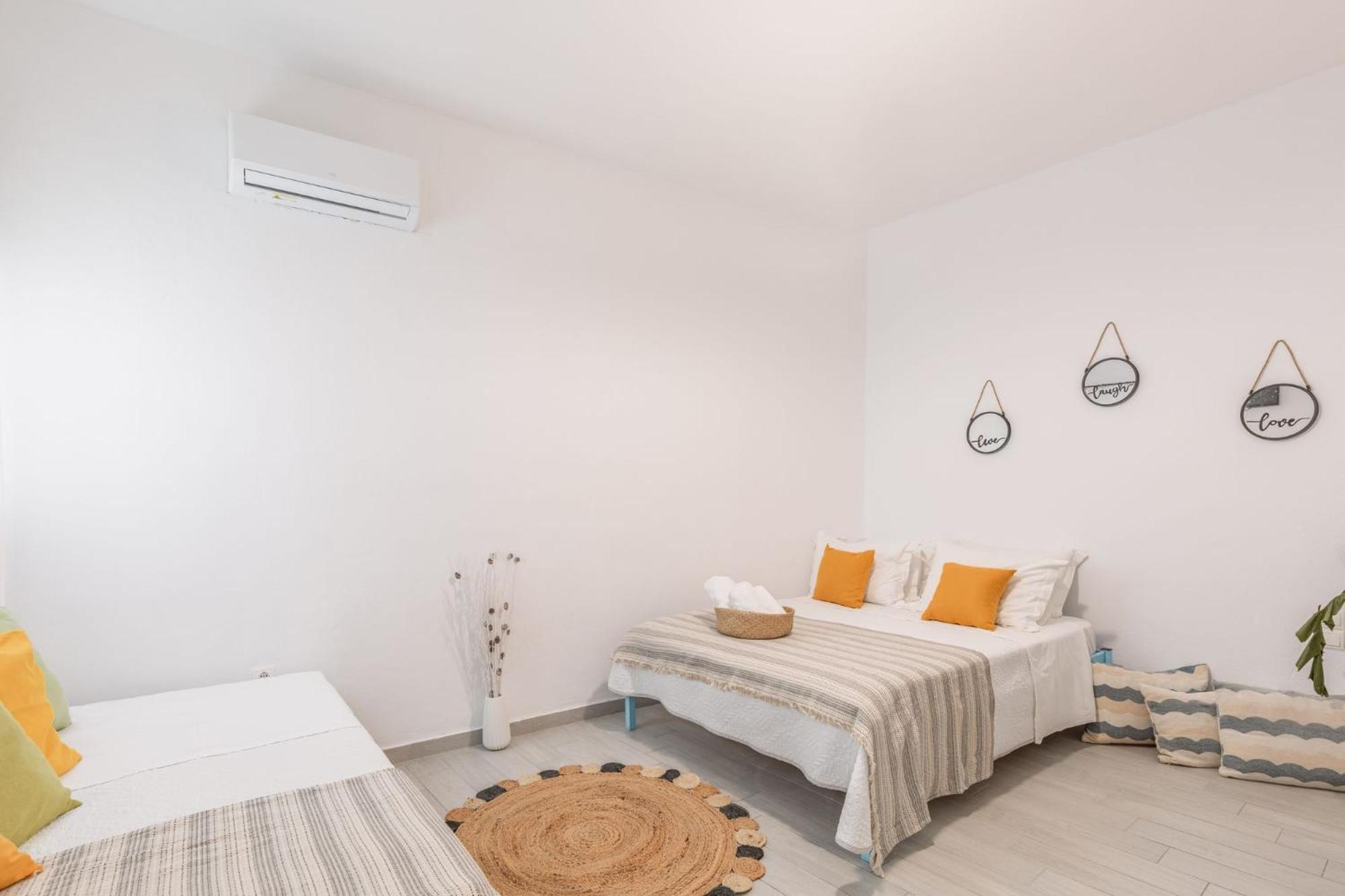 Dibellee Mykonos Studios 3*